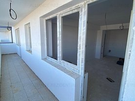 Apartament de vânzare 2 camere, în Bucureşti, zona Berceni