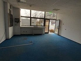 Închiriere spaţiu comercial