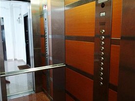Apartament de vânzare 3 camere, în Bucuresti, zona Bucurestii Noi