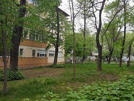Apartament de vânzare 3 camere, în Bucuresti, zona Pajura