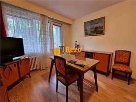 Apartament de vanzare 2 camere, în Bucuresti, zona Pajura