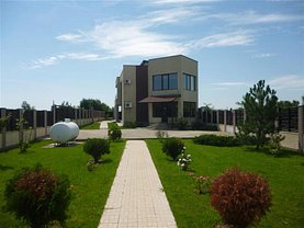 Casa de vânzare 4 camere, în Saftica, zona Exterior Nord