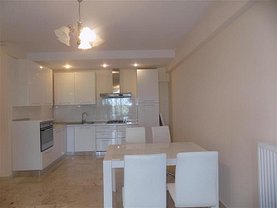 Apartament de închiriat 3 camere, în Iasi, zona Copou