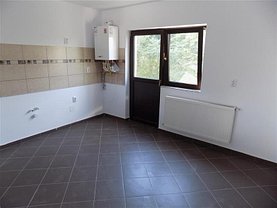 Casa de vânzare 3 camere, în Iasi, zona Central