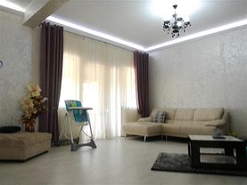 Casa de vânzare 4 camere, în Iasi, zona Central