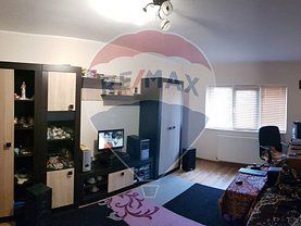 Apartament de vânzare 3 camere, în Focsani, zona Sud-Est