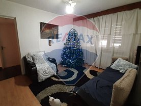 Apartament de vânzare 4 camere în Focsani, Sud