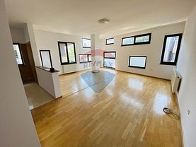 Apartament de închiriat 2 camere, în Focşani, zona Central