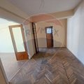 Apartament de vânzare 3 camere, în Focşani, zona Ultracentral