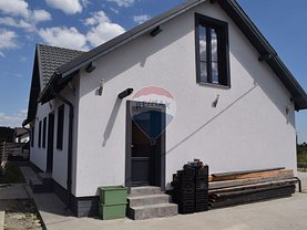Casa de vânzare 3 camere, în Vanatori