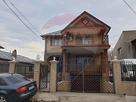 Casa de vânzare 4 camere, în Focşani, zona Est