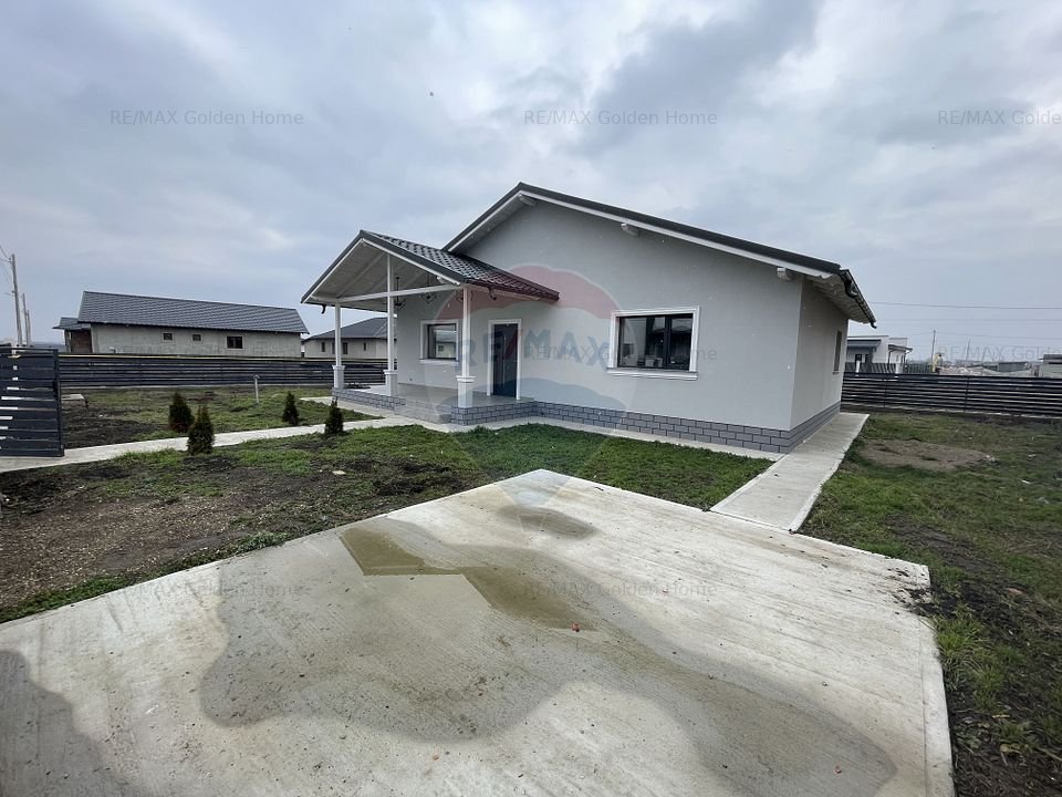 Casa / Vila Cartier Dr. Carnabel casa/vila cu 3 camere de vanzare in