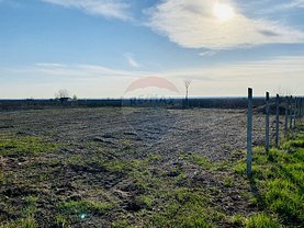 Teren agricol de vânzare, în Urecheşti