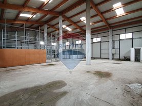 Vânzare spaţiu industrial
