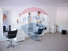 Vânzare spaţiu comercial