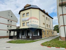 Vânzare spaţiu comercial