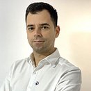 Alin Stiru Agent imobiliar din agenţia RE/MAX Golden Home
