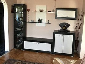 Apartament de vânzare 4 camere, în Galati, zona Micro 39