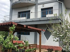 Casa de vânzare 13 camere, în Galati, zona Bd. Cosbuc