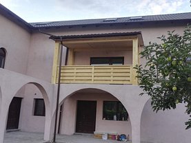 Casa de vânzare 4 camere, în Vanatori