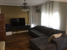 Apartament de vânzare 6 camere, în Bucuresti, zona Dacia