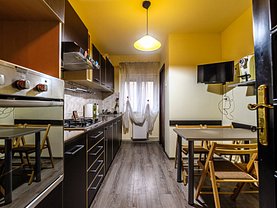 Apartament de închiriat 3 camere, în Arad, zona Aurel Vlaicu