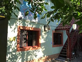 Casa de vânzare 26 camere, în Costineşti, zona Est