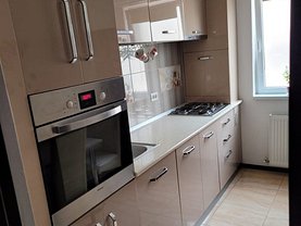 Apartament de vânzare 2 camere, în Popeşti-Leordeni, zona Central