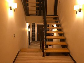 Casa de vânzare 5 camere, în Voluntari, zona Central