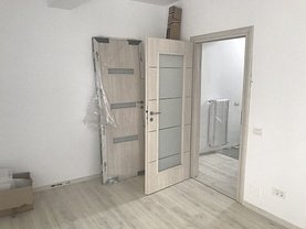 Casa de vânzare 4 camere, în Bucureşti, zona Olteniţei