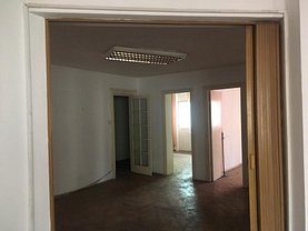 Apartament de vânzare 4 camere, în Bucuresti, zona P-ta Romana