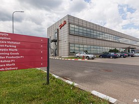 Vânzare spaţiu industrial