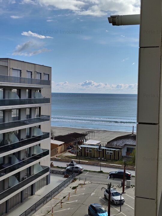 Apartament cu 2 camere mobilat și utilat, vedere la mare