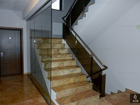 Apartament de închiriat 4 camere, în Constanţa, zona Central