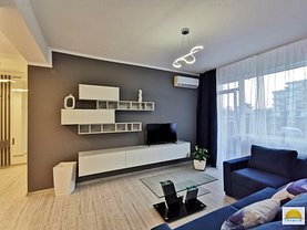 Apartament de vânzare 3 camere, în Constanţa, zona Tomis Nord