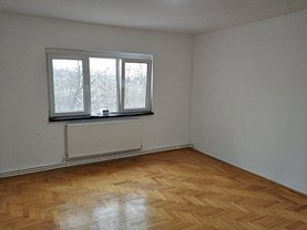 Apartament de vânzare 3 camere, în Constanţa, zona Tomis Nord