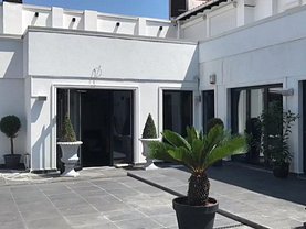 Vânzare spaţiu comercial
