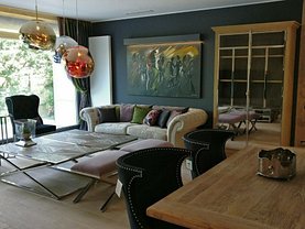 Apartament de închiriat 3 camere, în Bucureşti, zona Capitale