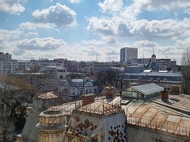 Apartament de închiriat 4 camere, în Bucureşti, zona P-ţa Amzei