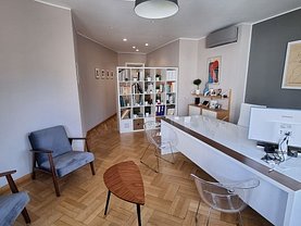 Apartament de vânzare 3 camere, în Bucureşti, zona P-ţa Amzei