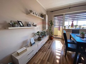 Apartament de vânzare 3 camere, în Floresti