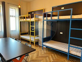 Apartament de închiriat 4 camere, în Cluj-Napoca, zona Central