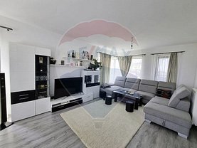 Casa de vânzare 4 camere, în Dezmir