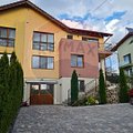 Casa de închiriat 8 camere, în Cluj-Napoca, zona Dâmbul Rotund