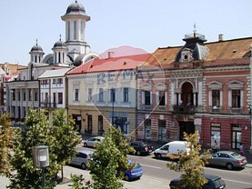 Închiriere birou