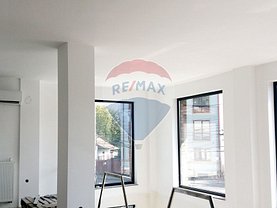 Închiriere spaţiu comercial