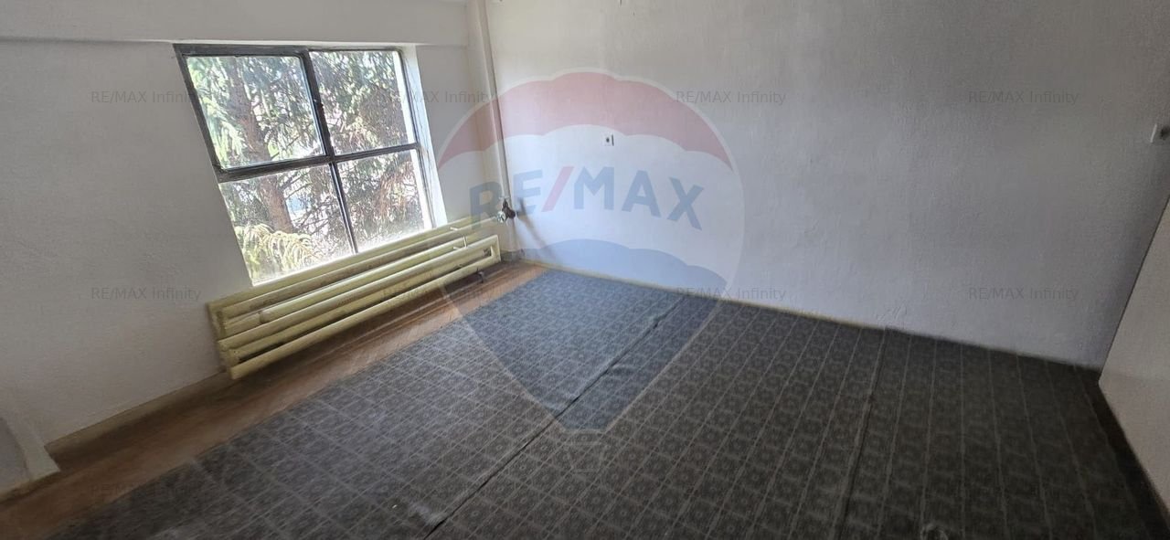 Spatiu cazare muncitori, de inchiriat, 9 camere, Bistrita, zona Pasaj