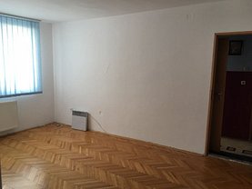 Apartament de vânzare 3 camere în Timisoara, Circumvalatiunii