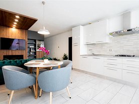 Apartament de vânzare 2 camere, în Oradea, zona Decebal