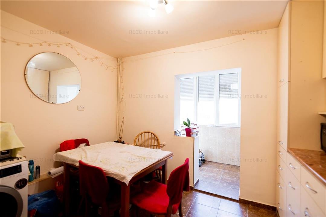 Apartament 3 camere, tip PB,etaj intermediar Oradea,zona Dacia - imaginea 1